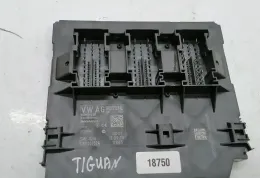 5K0937084D блок управления комфорта Volkswagen Tiguan 2010 - фото