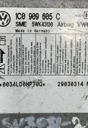 0034LD0HPT0Q блок управління AirBag (SRS) Volkswagen PASSAT B6 2006