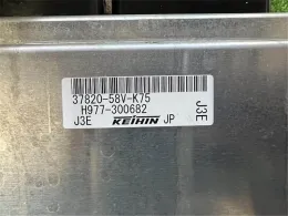 3782058VP75 блок управления двигателем Honda Fit