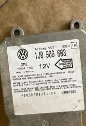 19001002 блок управління AirBag (SRS) Volkswagen Golf IV 2002