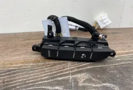 Блок кнопок отключения парктроника Kia Ceed 3