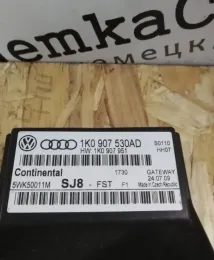 5K0937085C блок управления комфорта Volkswagen Jetta V 2009