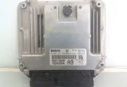 E3-B2-7-1 блок управления ECU Toyota Corolla Verso E121 2002