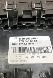 A2035453301 блок запобіжників Mercedes-Benz C W203 2004