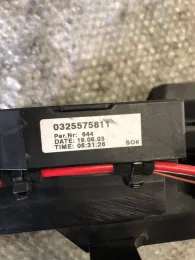 7L0937555D блок предохранителей Volkswagen