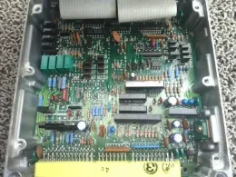 N37418881F блок управления двигателем Mazda
