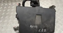 8266205200 Fuse box control unit Toyota Avensis T270 2014