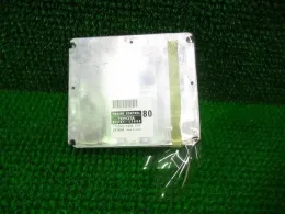 8966117800 блок управления двигателем Toyota