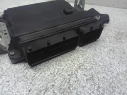 2120004880 блок управления двигателем Toyota Ractis