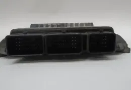 6U7112A650HA блок управління ECU Ford Focus 2005