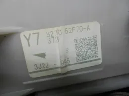 892215211 блок предохранителей Toyota