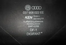 Блок керування двигуном Volkswagen Audi B4,A4