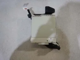 8273028350 Toyota Voxy fuse control box