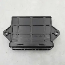 1860C682 блок управления двигателем Nissan