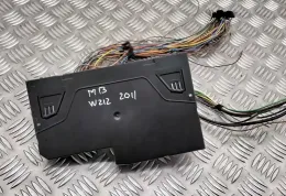 5DK01102340 блок запобіжників Mercedes-Benz E W212 2011