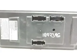 CH2214F041AE блок запобіжників Land Rover Discovery 3 - LR3 2004