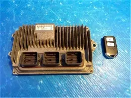 3782051E992 блок управления двигателем Honda Vezel