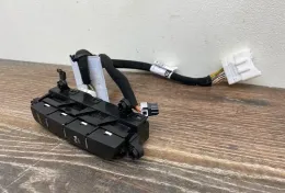 Блок кнопок отключения парктроника Kia Ceed 3