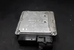 0281015331 блок управління ECU Volkswagen Golf V 2006