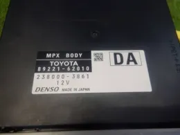 8922162010 блок предохранителей Toyota