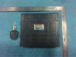 226116A01B блок управления двигателем Nissan Clipper