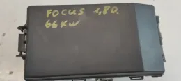 YC66855 блок предохранителей Ford Focus 2002 - фото