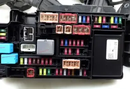 8266647610 Fuse box control unit Toyota Prius Prime 2018