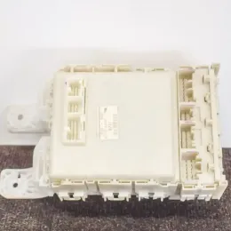 7F260502 Fuse box control unit Toyota Prius (NHW20) 2007