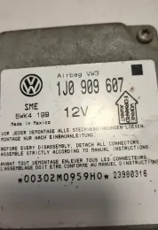 23980316 блок управления AirBag (SRS) Volkswagen PASSAT B5 1999