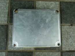 8966110010 блок керування двигуном до Toyota