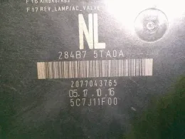 284B75TA0A блок предохранителей Nissan