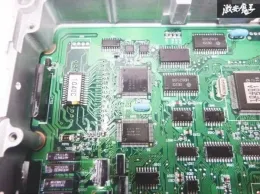 MPC01040 блок управления двигателем Nissan