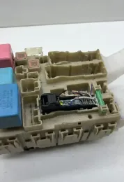 8273002J50A Fuse box control unit Toyota Auris 150 2008