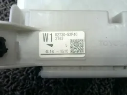 8273052P40 блок запобіжників до Toyota Aqua