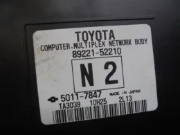 8922152210 блок запобіжників до Toyota