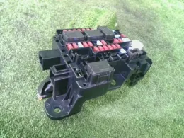 MQ714650 блок запобіжників до Mitsubishi Ek, space