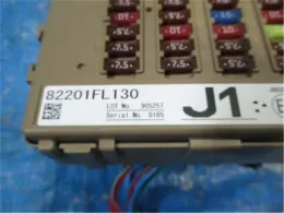 82201FL130 блок запобіжників до Subaru Impreza
