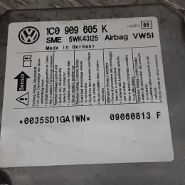 09060813F блок управления AirBag (SRS) Volkswagen Polo IV 9N3 2006