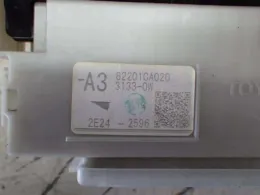 SU00304004 блок предохранителей Toyota 86