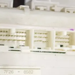 7F260502 Fuse box control unit Toyota Prius (NHW20) 2007