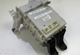 8273002V50 Fuse box control unit Toyota Corolla E140 E150 2012