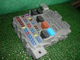 38200SZHJ11 блок запобіжників до Honda Life