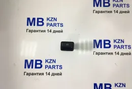 Кнопка блок ручника Mercedes W117 X156 W176 00043