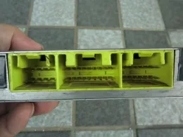 8966110010 блок керування двигуном до Toyota