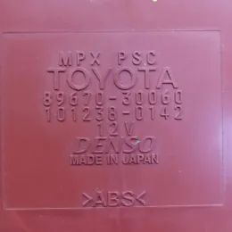8967030060 блок управления Toyota