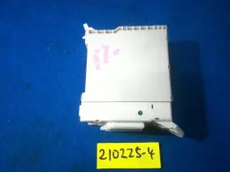 8273028640 Toyota Estima fuse control box