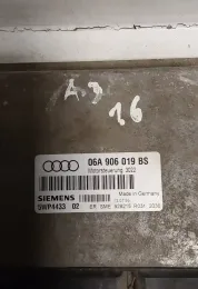 5WP443301 блок управления двигателем Audi A3 S3 8L 2001