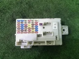 38200TKR901 блок предохранителей Honda N-wgn