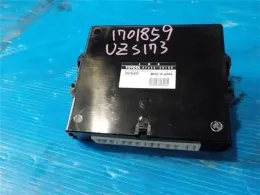 8963030100 блок управления полным приводом Toyota Crown, majesta