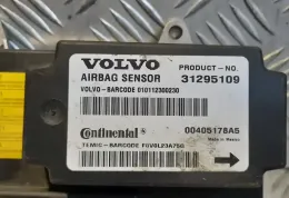 010112300230 блок управления AirBag (SRS) Volvo V50 2011